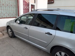 Mașină peugeot 307 sw automată