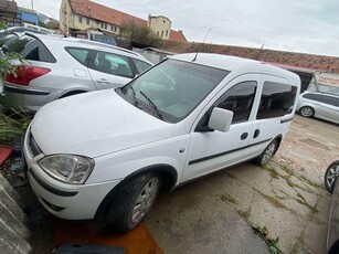 Ocazie , Opel Combo Benzina si Gaz Inmatriculat--- AN 2007-