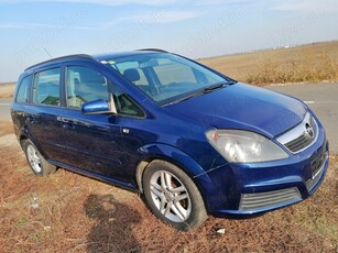 Opel Zafira B cu 7 locuri