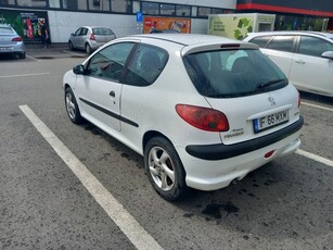 Peugeot 206 1,4 HDI an fabricatie 2008 - 6500 lei