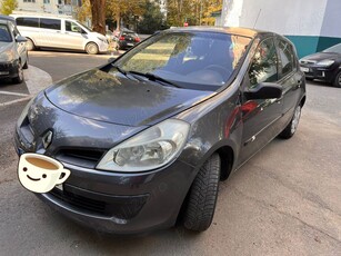 Renault clio 3 , 1.5 diesel