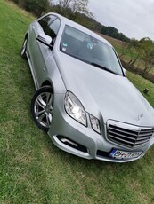 Vând Mercedes E 220 an fabricație 2009