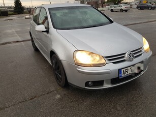 volkswagen golf 5benzina