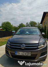 VW Tiguan 2013 manual