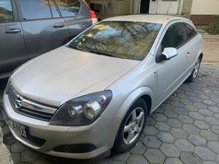 Vand Opel Astra GTC 1,6 benzina