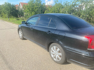 Vand Toyota Avensis