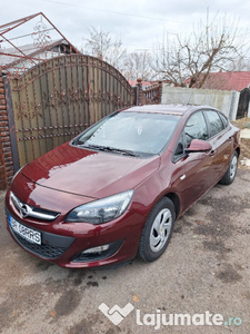 Opel Astra J, 2017, 140 CP, PRIMUL PROPRIETAR ÎN ACTE, fără polish