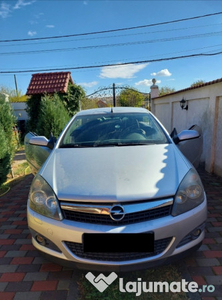 Opel Astra TwinTop cabrio