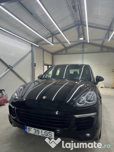 Porsche Cayenne Diesel Superb