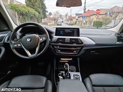 BMW X3 xDrive30e Aut. Advantage