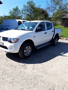 Mitsubishi l200,motor 2.5 Lapus