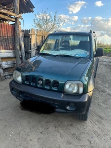 Suzuki Jimny Impecabil Desa