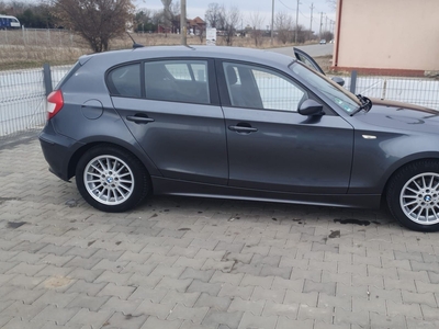 Vand BMW SERIA 1 an 2007 Bucuresti Sectorul 2