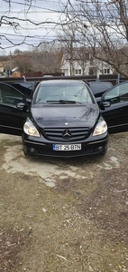 Vand mercedes b class Botosani