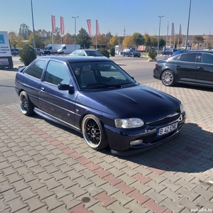 Ford Escort RS 2000