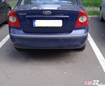 Ford Focus 2 berlina, 1,6 benzina