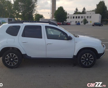 Liciteaza-Dacia Duster 2016