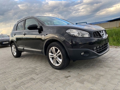 NISSAN QASHQAI TEKNA 2013