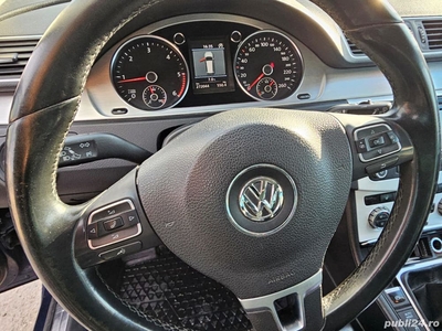 Vând Volkswagen Pasat