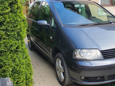 vw sharan facelift an 2007 mot 2L.TDI.140CP inmatriculat de 1 luna in ro.