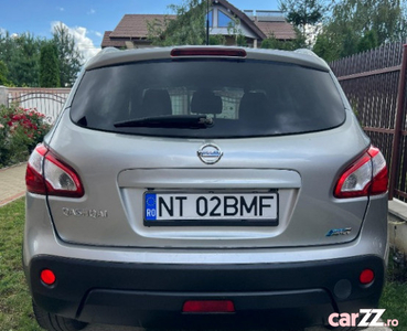 Nissan Qashqai 2011 / 1.5 DCI / Panoramic / Model Tekna