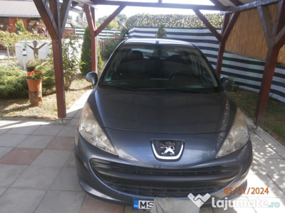 Peugeot 207 1,4 benzina