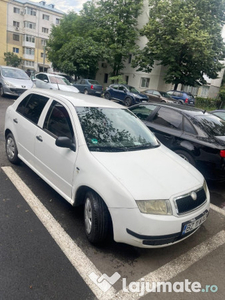 Skoda Fabia masina