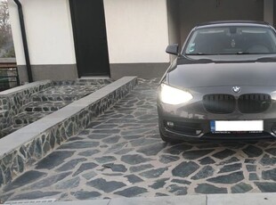 BMW Seria 1 118d Sport Line