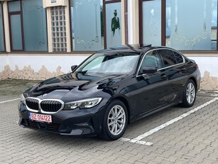 BMW Seria 3 320d Aut. Sport Line