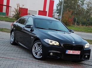 BMW Seria 5 525d Sport-Aut. Luxury Line