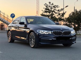 BMW Seria 5 530i xDrive AT