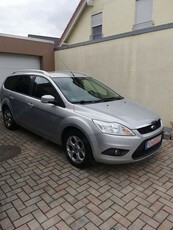 Ford focus -2011-motor clasic 1,6 benzina-euro 5