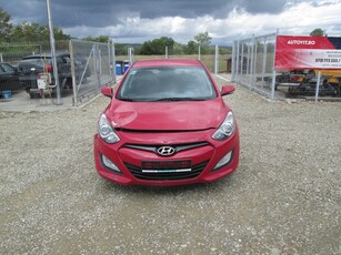 Hyundai I30 1.6 CRDi Exclusive,avariat