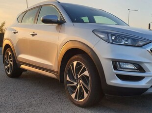 Hyundai Tucson 2.0 CRDI 4WD 6MT Style Design Pack