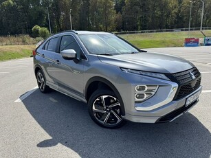 Mitsubishi Eclipse-Cross Plug-In Hybrid 4WD Plus