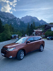 Mitsubishi Outlander 4x4 7 locuri