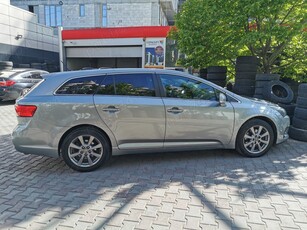 Toyota Avensis 2012 euro 5 2.2