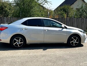 Toyota Corolla 1.6 Valvematic CVT - 2016