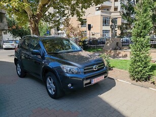 Toyota RAV4 2.2 D-4D 4x4