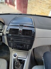 Vând bmw x3 din 2005,interior piele stare bună,cutie manuală,325000km,Constanta,accept și schimb.