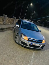 Vand opel astra h din 2006 motor 17 cdti