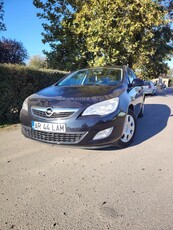 Vând Opel Astra J EcoFlex