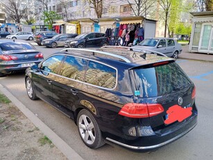 Vând WW PASSAT 2013 piele alcantara mașina arată impecabil este bine întreținută accept orice probă