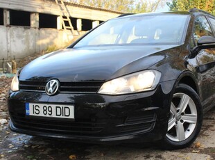 Volkswagen Golf 1.6 TDI DPF BMT Comfortline