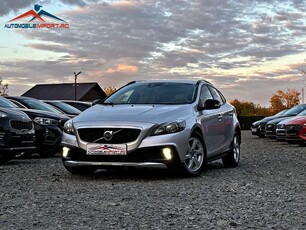 Volvo V40 Cross Country D2 Powershift Momentum