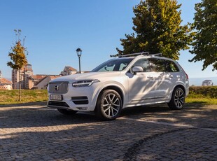 Volvo XC 90 D5 AWD Geartronic Inscription