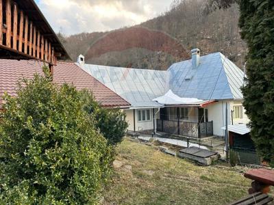 Casavila 4 camere vanzare in Maramures, Cavnic, Central