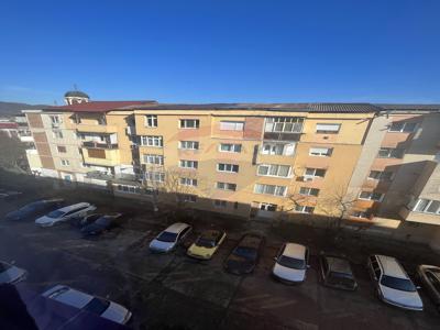 Apartament 2 camere vanzare in bloc de apartamente Maramures, Baia Mare, Garii