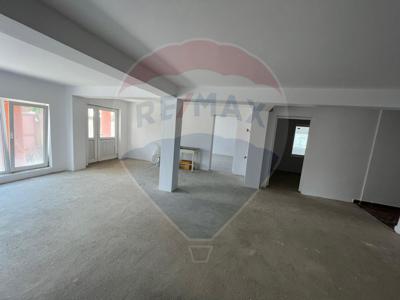 Casavila 4 camere inchiriere in Bacau, Calea Romanului