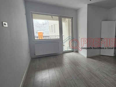 Apartament 2 camere decomandat cu 2 bai - Aurel Persu.